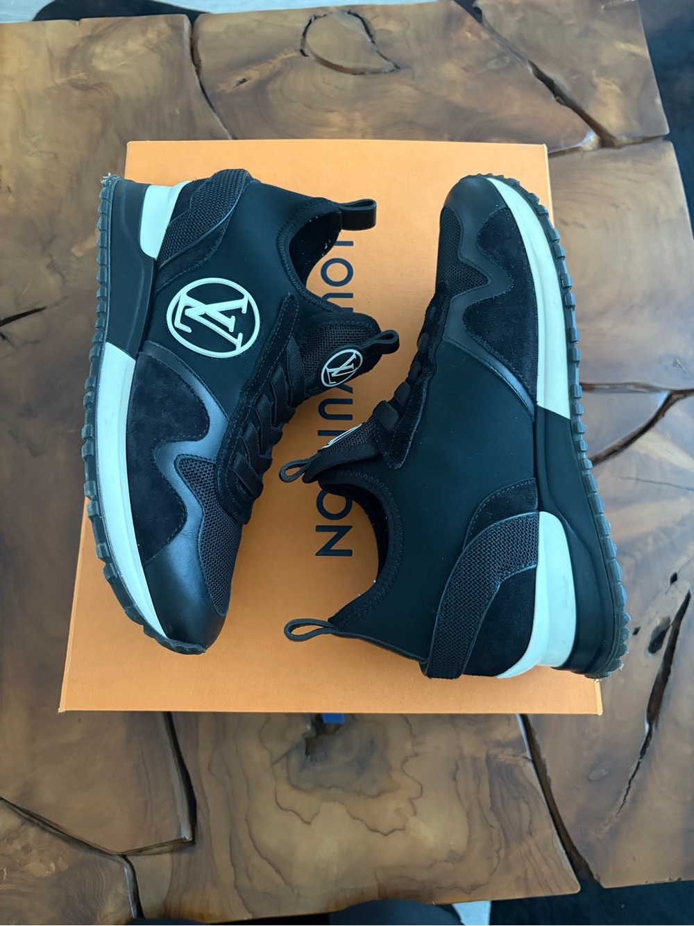 Louis Vuitton Black and White woman Sneakers with LV Emblem